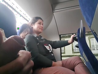 ExpressiaGirl Bate Uma Na Piroca De Um Desconhecido No Ônibus