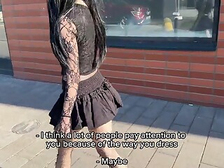 Sienna Moore 俄罗斯哥特骚货被陌生人猛干